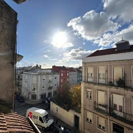 Cost - Close To The Alameda And Arroios Metro Stations In Pensjonat